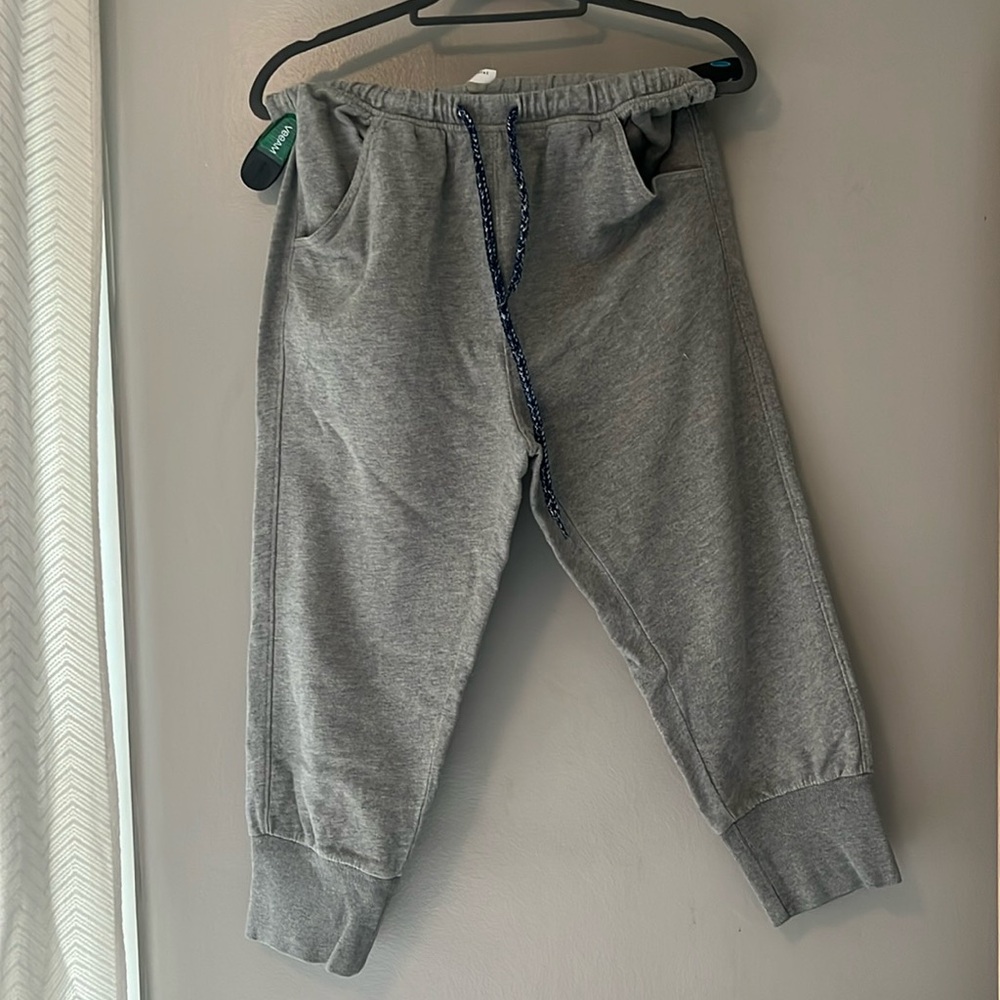 Free People Movement size S crop sweats